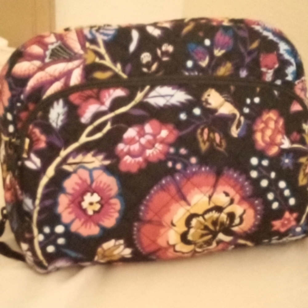 Vera Bradley make up bag